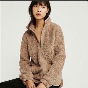 Abercrombie Sherpa pullover - womens